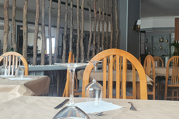 restaurante fuentesanta comedor